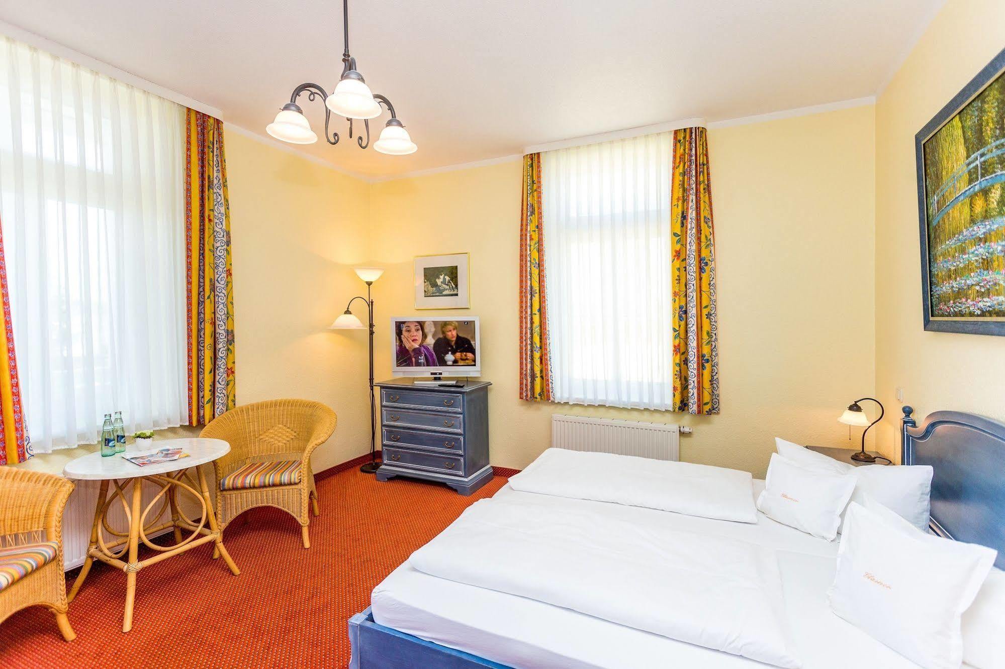 Hotel Garni Getreuer Eckart Binz Esterno foto
