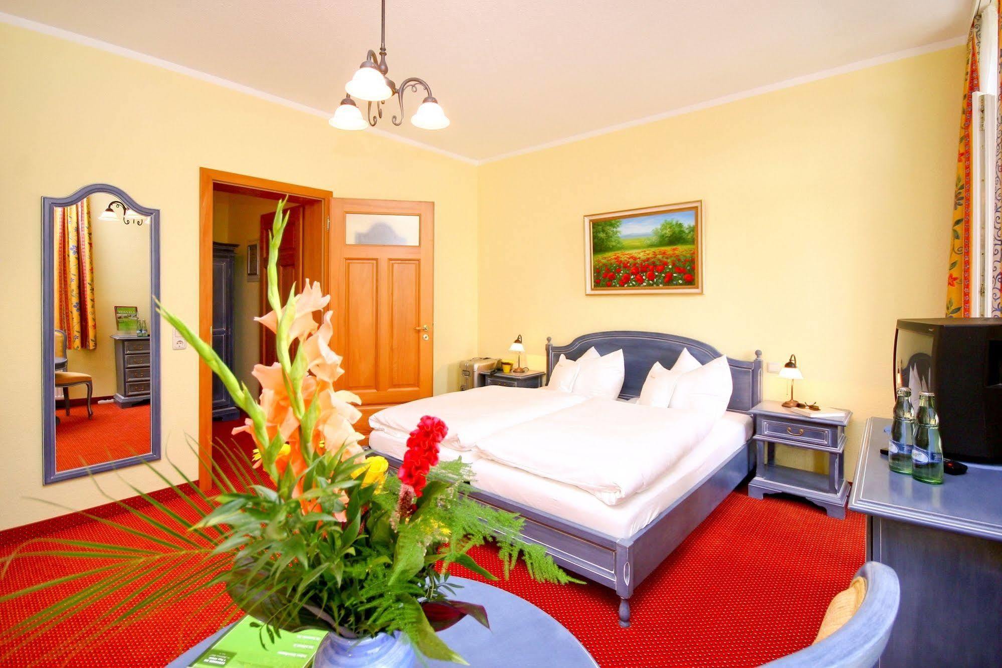 Hotel Garni Getreuer Eckart Binz Esterno foto